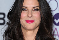 Your-verdict-sandra-bullock-bold-hair-and-makeup-side